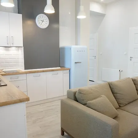 Home3city Plaza Retro *