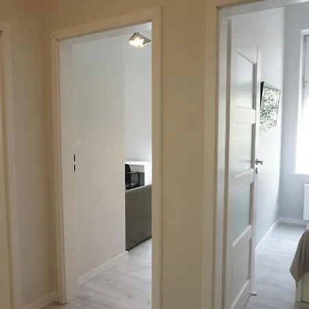 Lägenhet Home3city Plaza Retro *