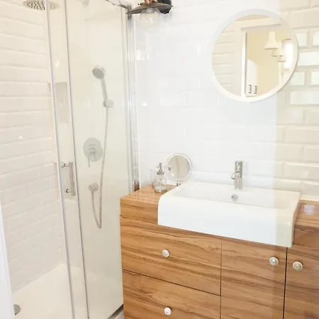 Home3city Plaza Retro