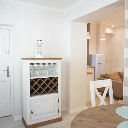 Home3city Plaza Retro Lägenhet *